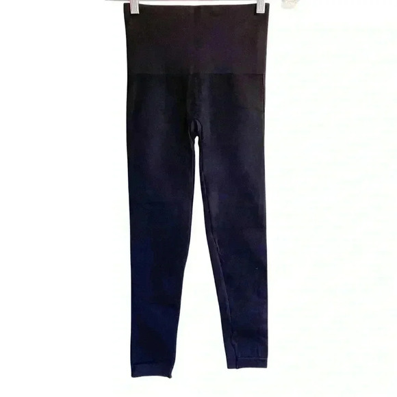 Spanx Seamless High Waisted Black Sculpting Leggings - Picture 5 of 6